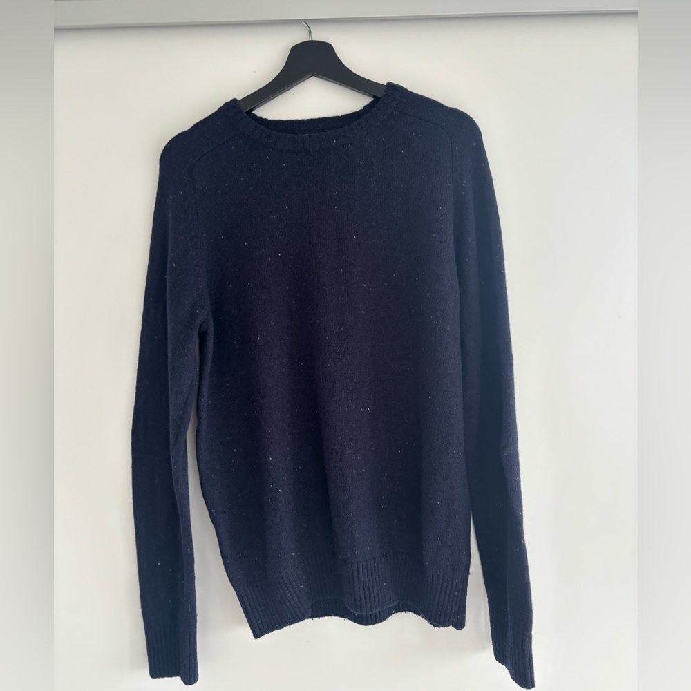 MEN’s Navy Wool Crewneck Sweater by H&M